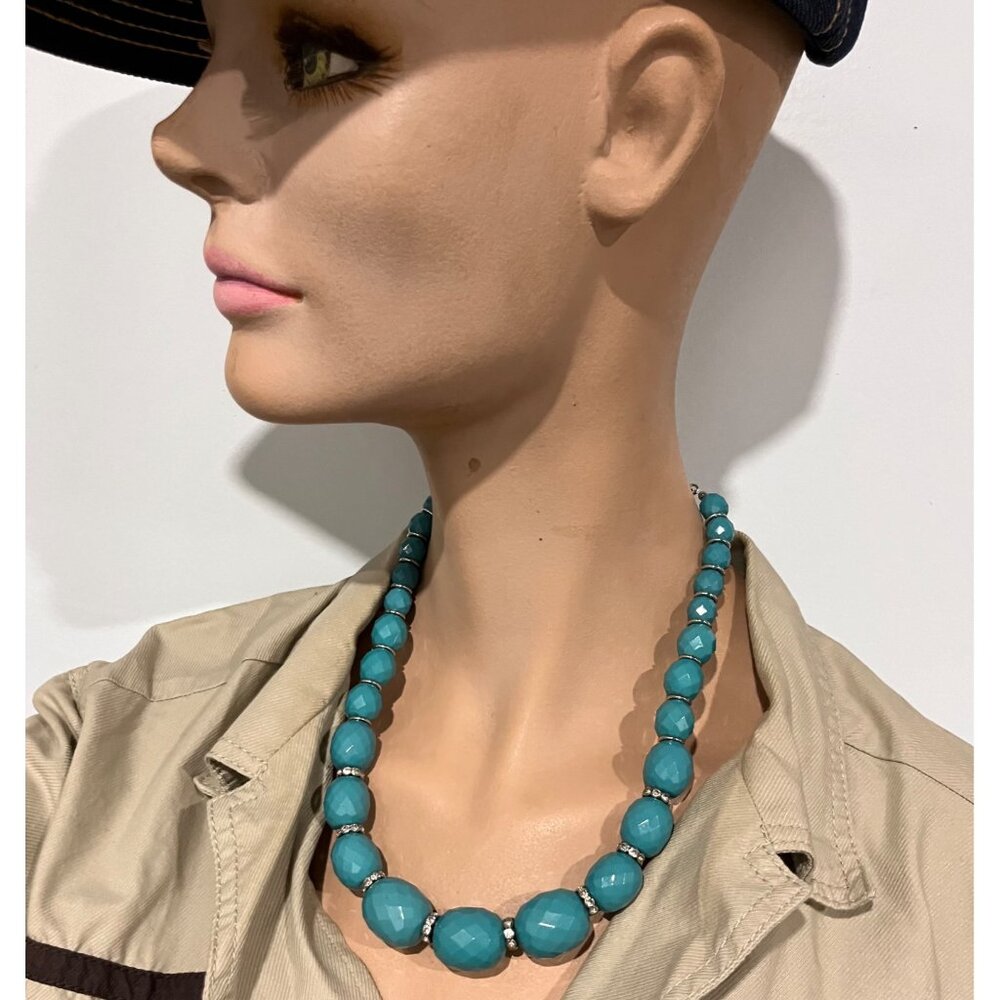 Vintage Turquoise Bead Necklace With Silver Accents